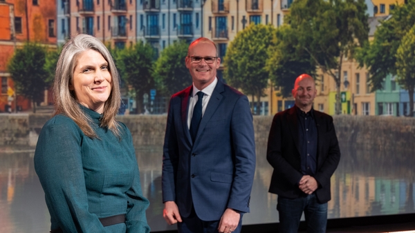Unispace COO Claire Shepherd with Foreign Affairs Minister Simon Coveney and BPE Founder & Managing Director John O'Reilly