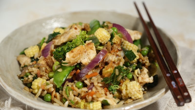 Each serving contains approximately 600 kcal.