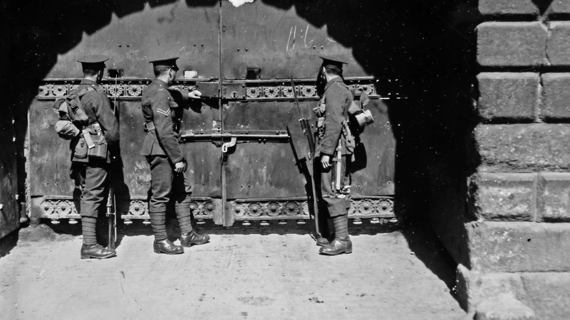 British troops pictured at Dublin Castle before the handover