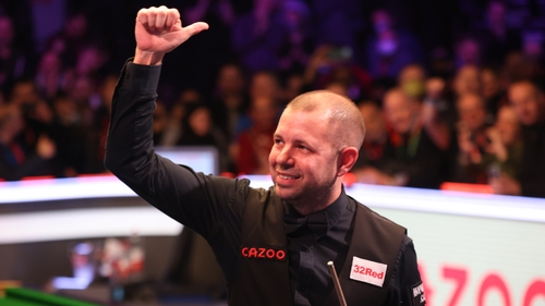 Hawkins' break of 58 in the last frame got him over the line