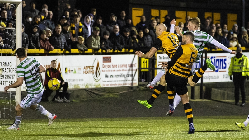 Former UCD striker Conor Sammon heads one back against Celtic but the Bhoys held on to beat Alloa