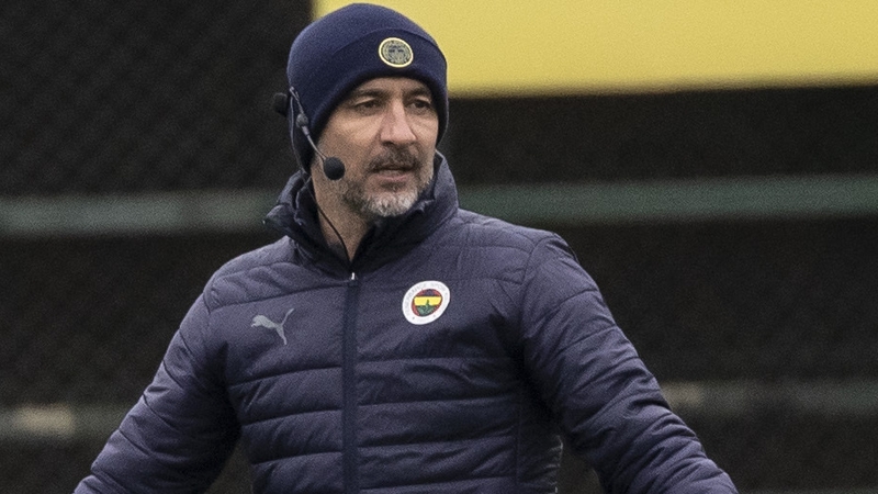 Vitor Pereira has managed in eight different countries