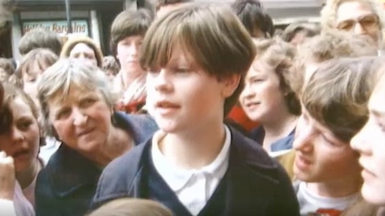 Anois Is Arís vox pop (1982)