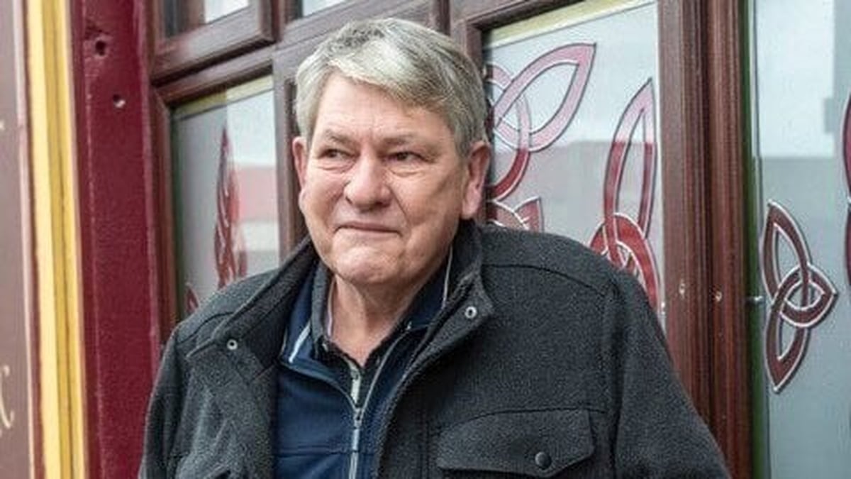 Aoi sa Chathaoir : Páraic Breathnach 