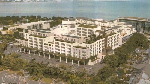 The residents said that bedrooms, gardens and kitchens to the rear of Frascati Park will experience a real loss of privacy and sense of security as families try to go out their daily routines