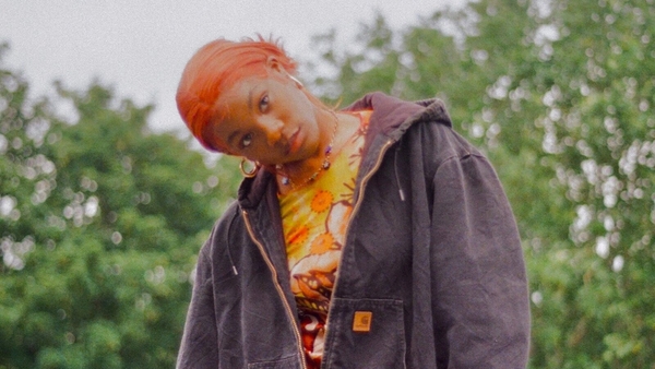 RTÉ 2FM Rising: Listen to Girl 4 U by EFÉ