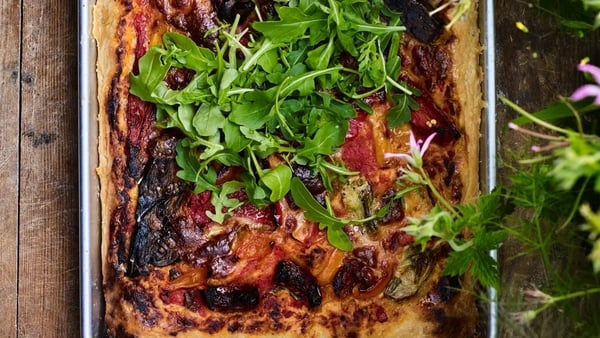 Kate Humble's easy tray pizza