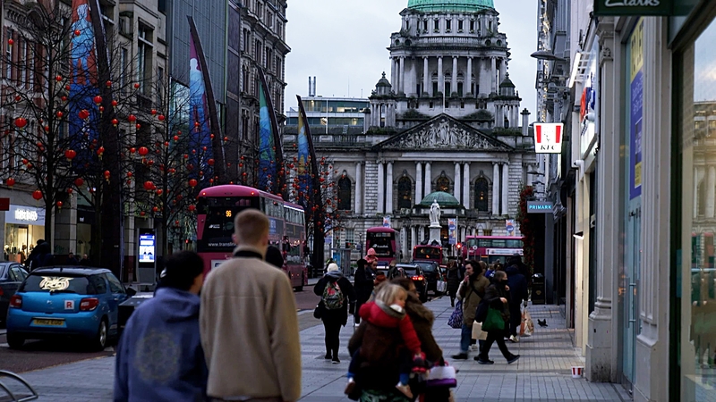 On the streets of Belfast, many people were disillusioned with Northern Irish politics