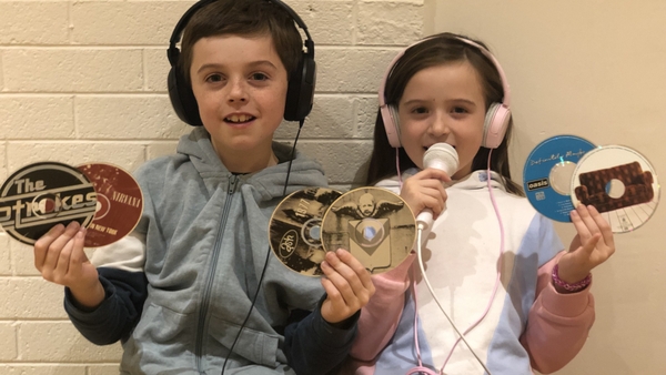DJ For A Day: Jamie and Elodie are your duo on the decks!