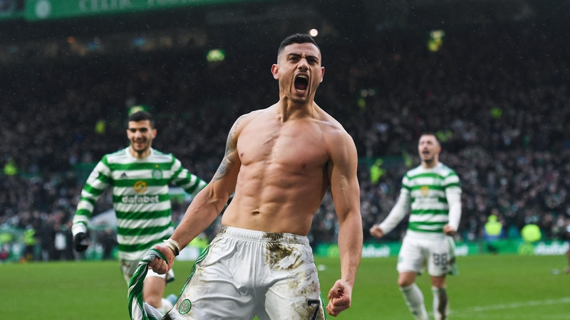 Giakoumakis celebrates making it 3-2