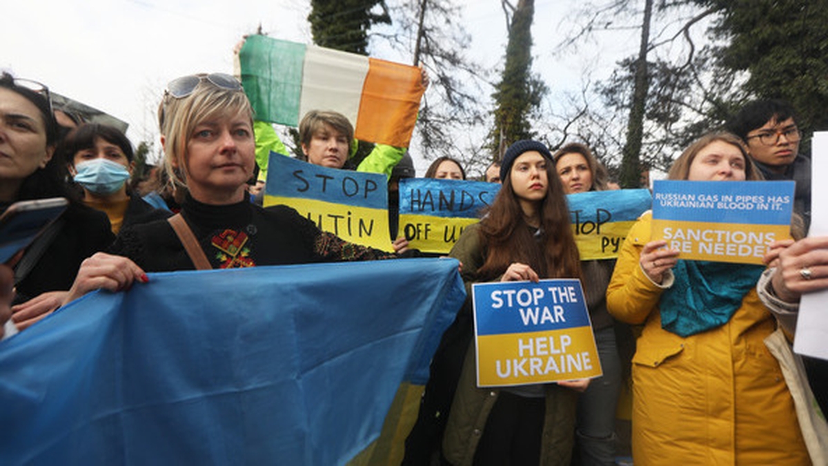 Protest at Russian Embassy