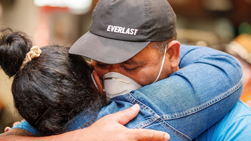 Srianta maolaithe ag teorann na Nua-Shéalainne do mhuintir na tíre sin atá ag filleadh abhaile