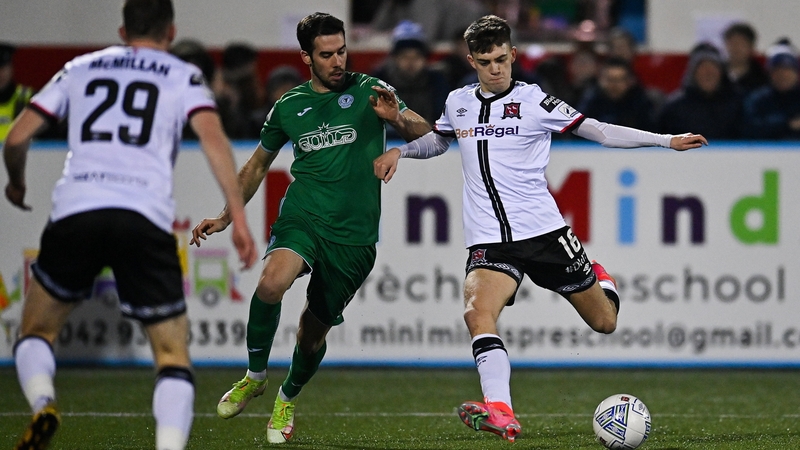 Steven Bradley scores his and Dundalk's first
