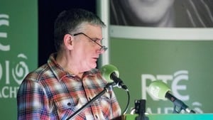 Bonn Óir Seán Ó Riada le bronnadh ar phlúr na gceoltóirí show image