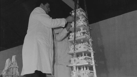 Multi-tier wedding cake in Granard, County Longford, 1972.