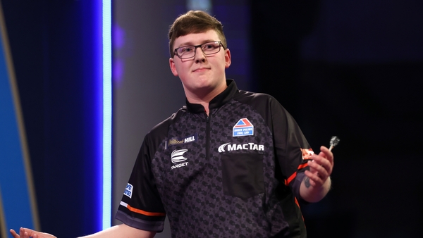 Keane Barry advanced to the second round in Budapest