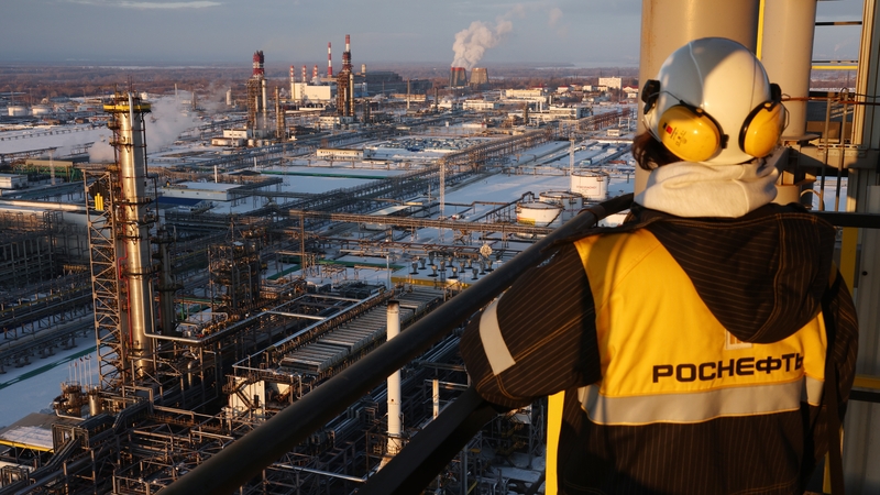 World oil prices are on track to post declines for the week