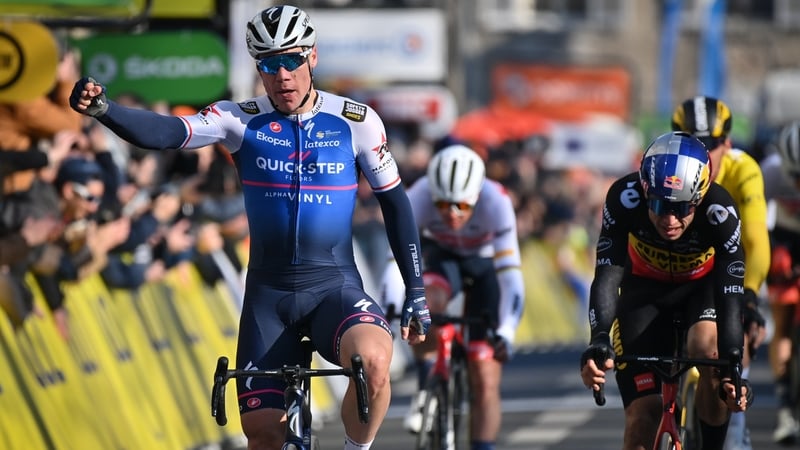 Fabio Jakobsen of Quick-Step Alpha Vinyl celebrates his win.