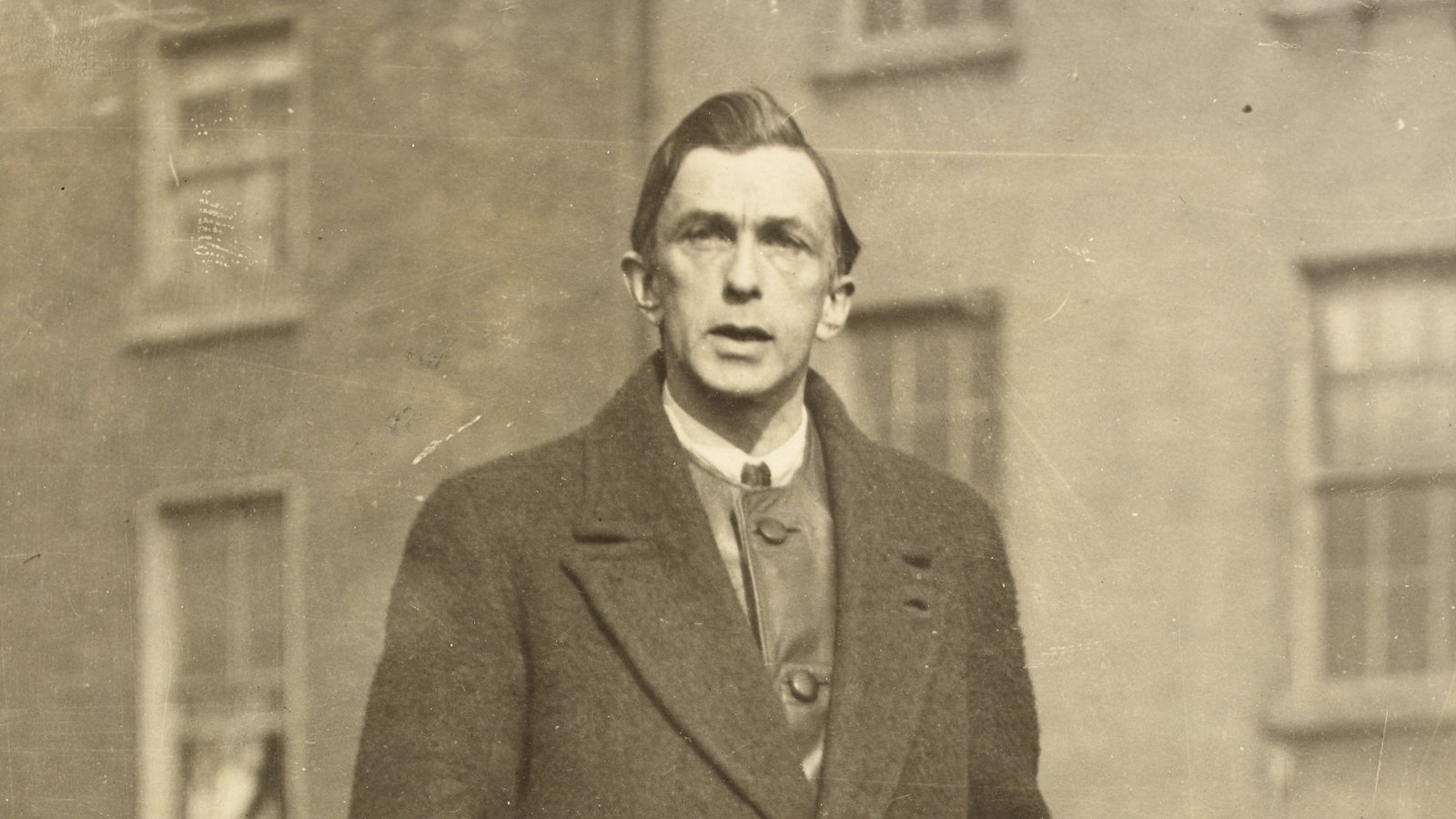 Rory O'Connor, seen here just a few months before the occupation of the Four Courts. Image courtesy of the National Library of Ireland