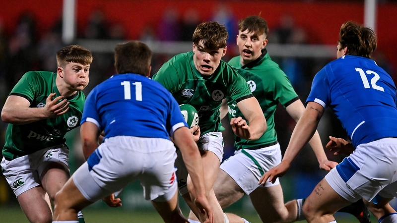 Ireland face England at 7.15pm