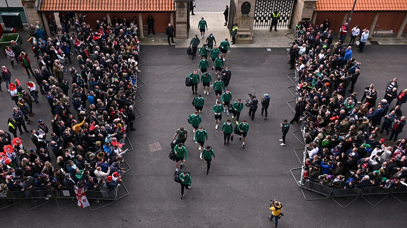 Ireland arrive to Twickenham