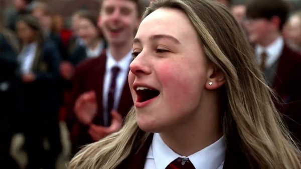 Watch: 700 Derry school children sing Teenage Kicks
