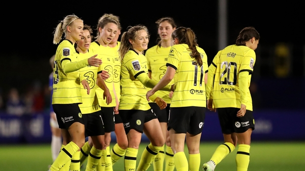 Erin Cuthbert of Chelsea celebrates after scoring their side's third goal