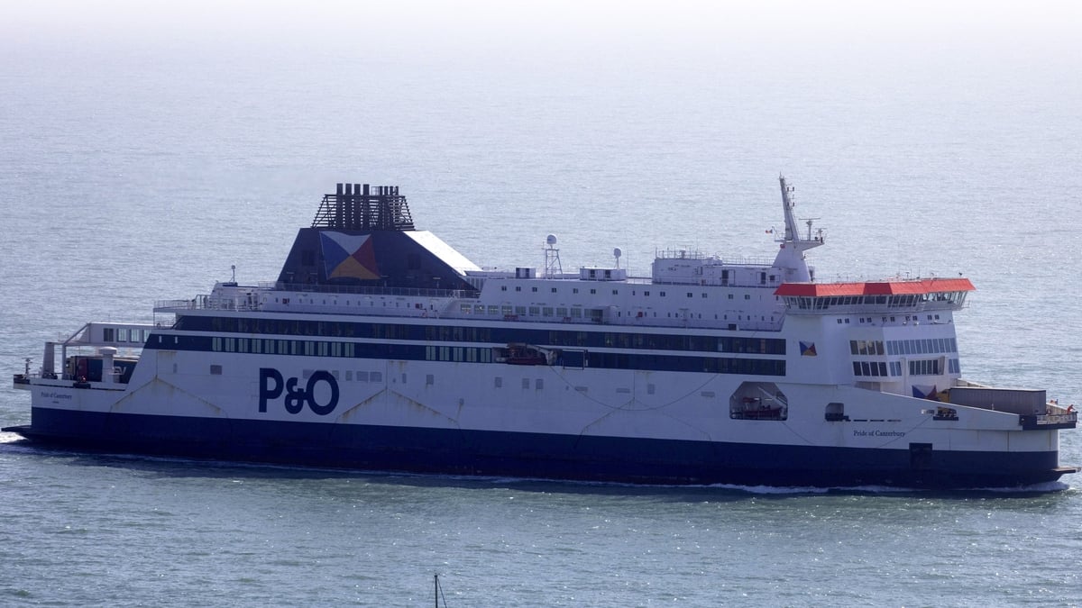 P&O Ferries to close Liverpool-Dublin route 