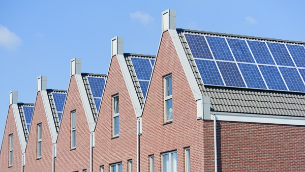 'A symphony of wind blowing, solar shining and batteries charging in harmony to meet our daily electricity needs is conceptually possible'. Photo: Getty Images