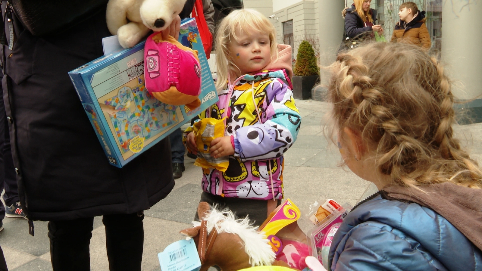 Three-year-old Nadia Hbebneva arrives in Cork from Poland after fleeing Ukraine with her mother and sister
