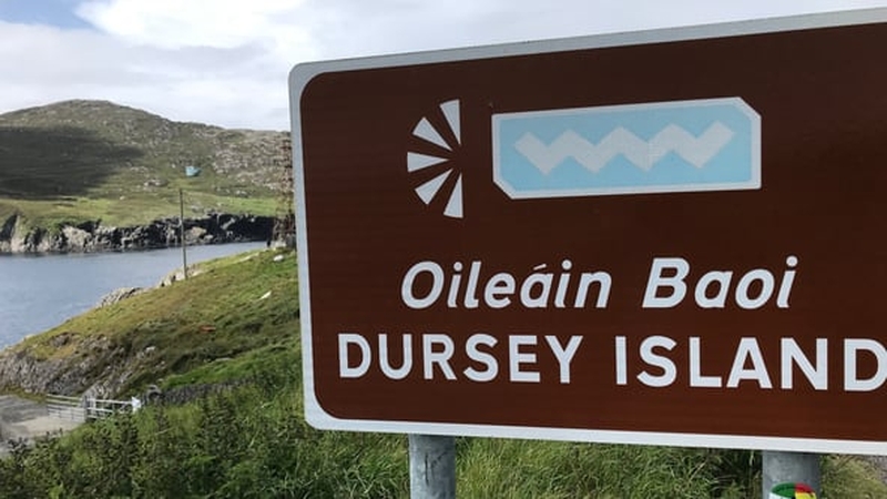 Cork County Council is to procure a temporary ferry service for islanders (Pic: RollingNews.ie)