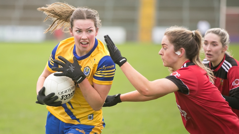 Lisa O Rourke on the ball for Roscommon