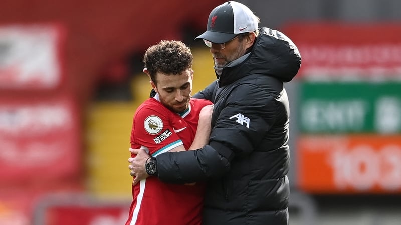 Jurgen Klopp (R) said Diogo Jota had injured 'the same injury'