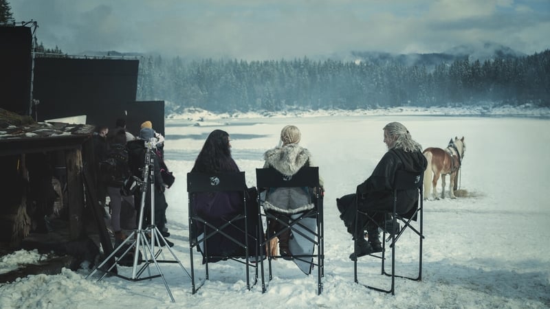 Henry Cavill (Geralt of Rivia) has been joined by co-stars Anya Chalotra (Yennefer of Vengerberg) and Freya Allan (Princess Cirilla of Cintra) as the cameras start rolling