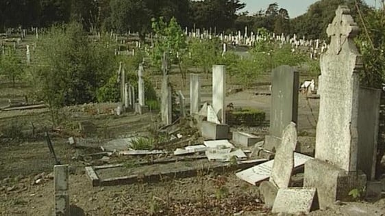 News Headstones damaged at Glasnevin 1997