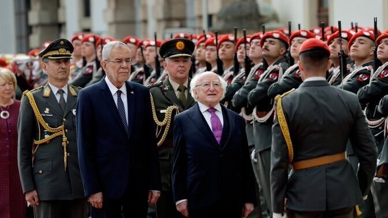 President Michael D Higgins met Austrian President Alexander Van Der Bellen at Vienna's Hofburg Palace