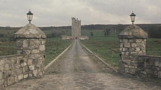 Cloghan Castle (1982)