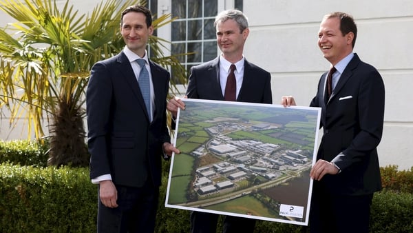 Shane Corby, Vice-President; Tim Jones, Director; Giacomo Mastantuono, Associate with Palm Logistics