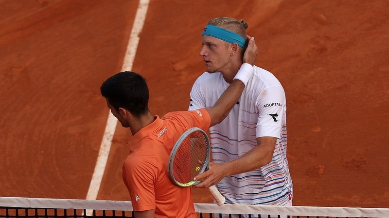 Djokovic congratulates Davidovich Fokina at the end