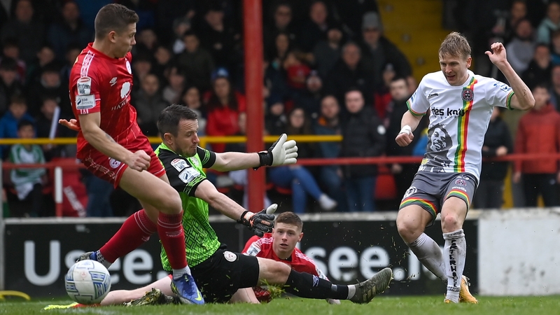 Kris Tawrdek fires home Bohs' third