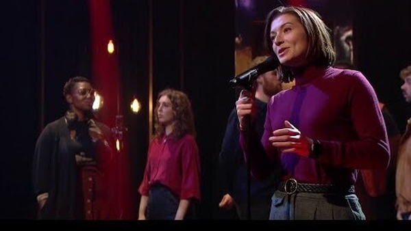 Late Late: Girl From The North Country cast sing a Dylan classic