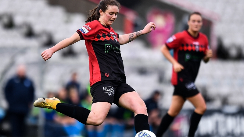 Lisa Murphy's first-half goals sent Bohemains on their way to an impressive point