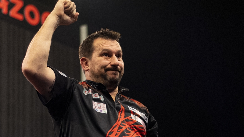 Jonny Clayton: 'I'm really happy with my game and hopefully I carry on winning games.'