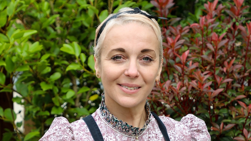 Amanda Abbington