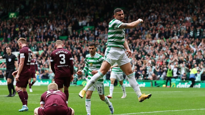 Giorgos Giakoumakis celebrates after scoring Celtic's fourth goal