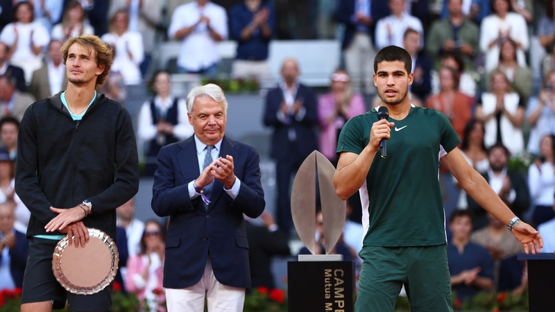 Carlos Alcaraz wrapped up the win in just over an holur