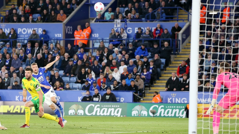 Jamie Vardy opens the scoring