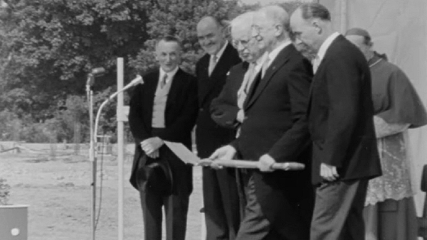 President De Valera turns the sod on the new UCD science building (1962)