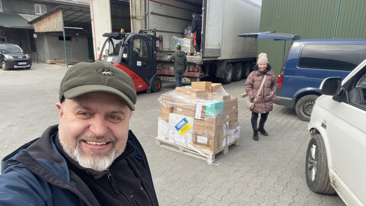 Ukrainian Priest bringing life-saving aid to people who remain trapped in war zone