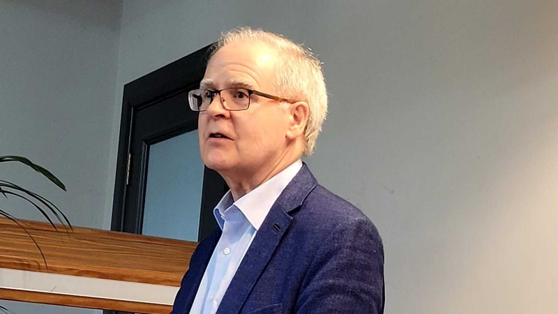 An Dr Pádraig Ó Laighin